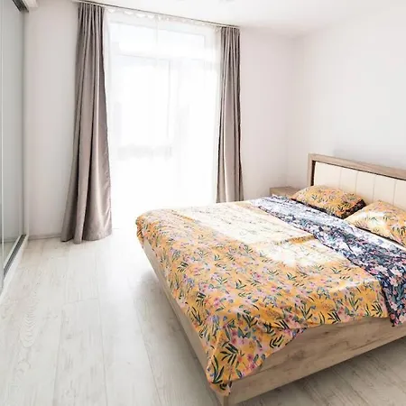 Urban Confort. Modern Si Luminos Rebreanu *